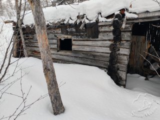 64_изба_на_склоне.jpg