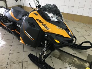 BRP Summit SP 600 E Tec 146